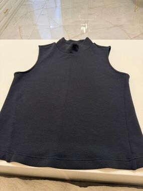 SPANX Sleeveless Mock Neck Tank Top in Black